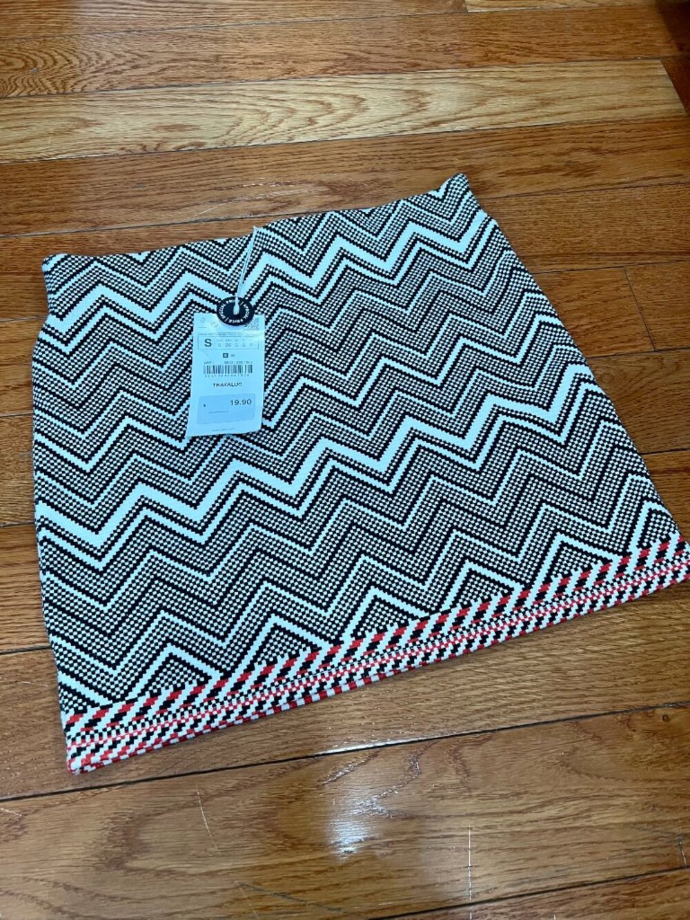 Zara black white and coral mini skirt Size Small brand new NWT